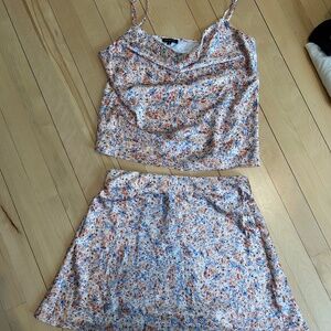 Dynamite two piece set